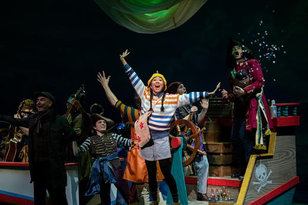 Photo by Jennifer Lin, courtesy of Metro Theatre Company